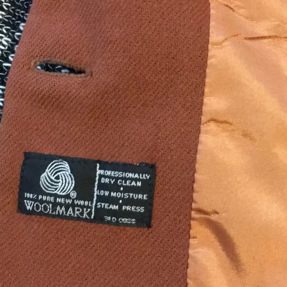 Wool Blazer Rust Color Size 2p Euc - image 6